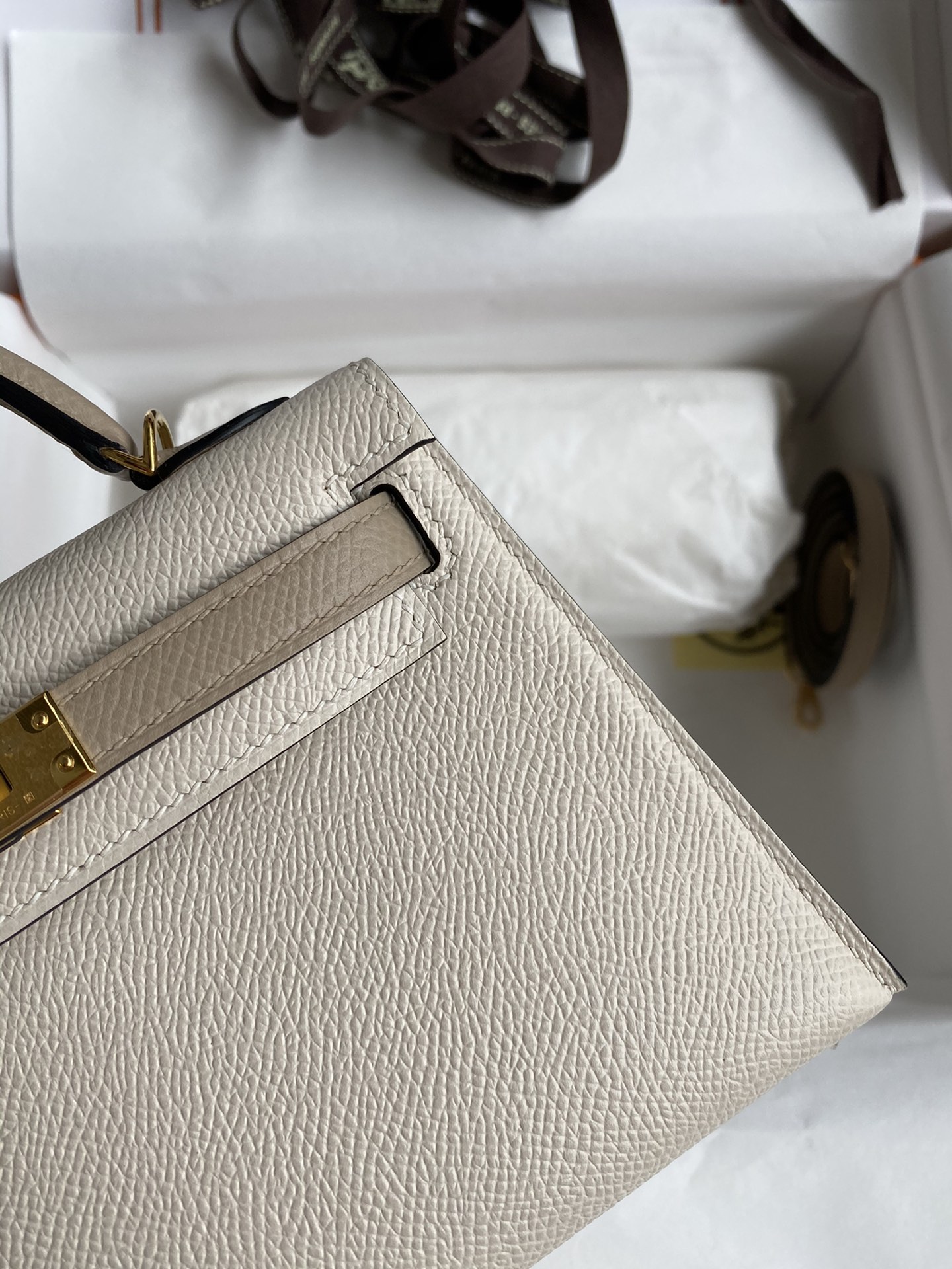 Hermes Kelly Mini II Bag 19CM In White Light Grey Epsom Leather